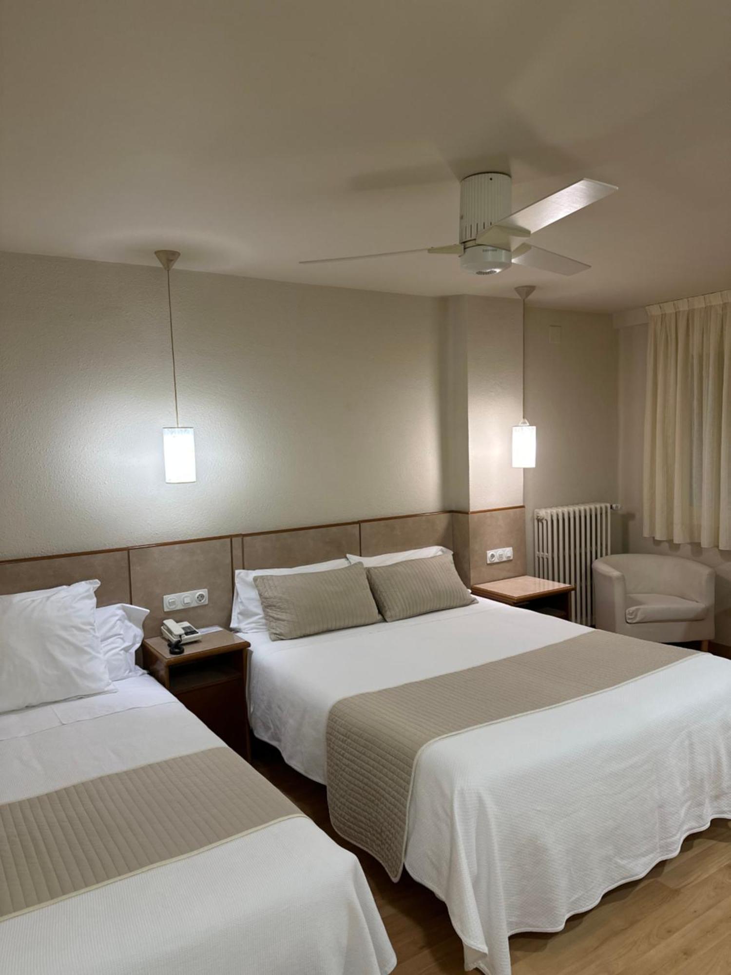Hotel Balaguer Esterno foto