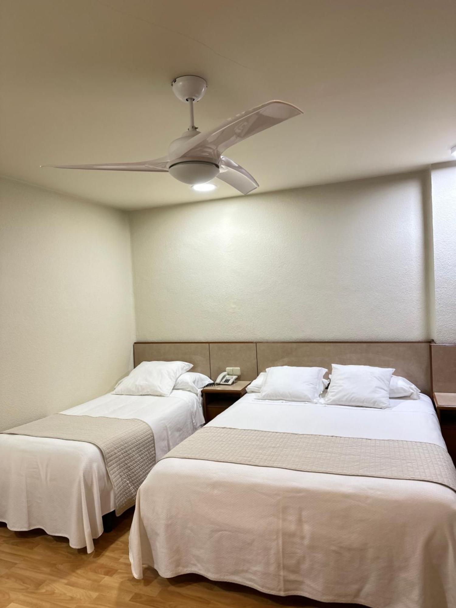 Hotel Balaguer Esterno foto